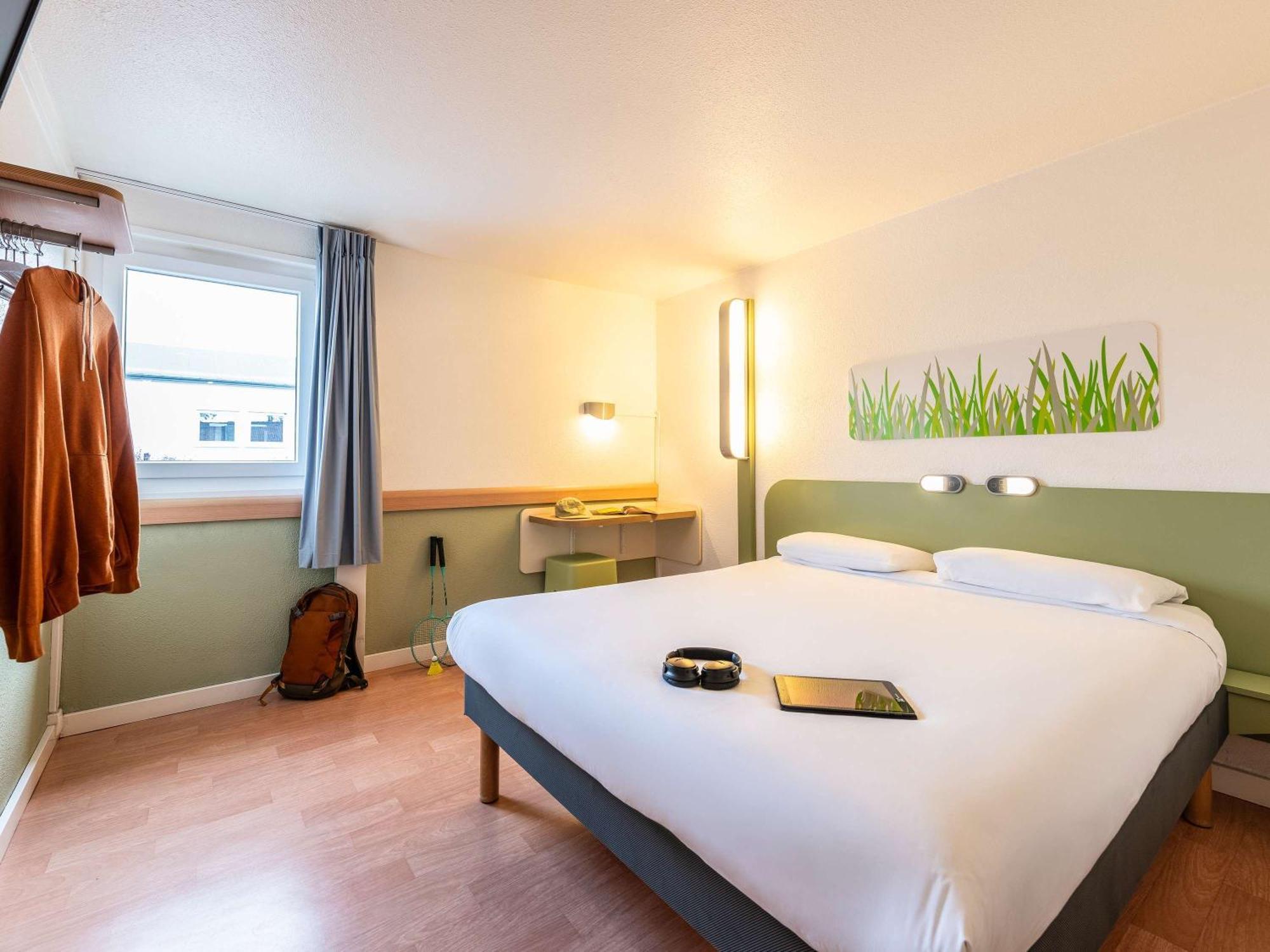 Ibis Budget Villefranche Limas Εξωτερικό φωτογραφία