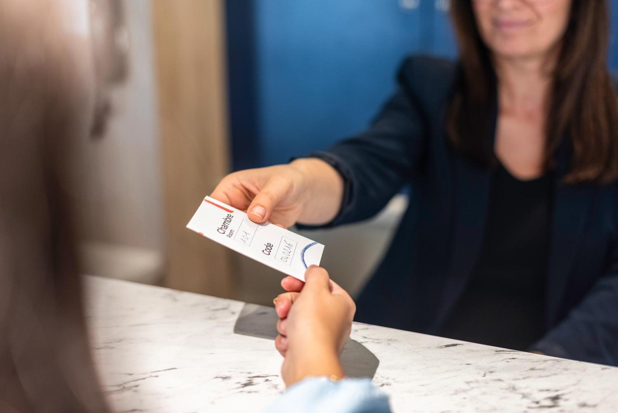 Ibis Budget Villefranche Limas Εξωτερικό φωτογραφία